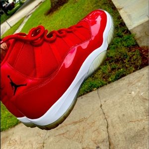 Red Jordan 11’s